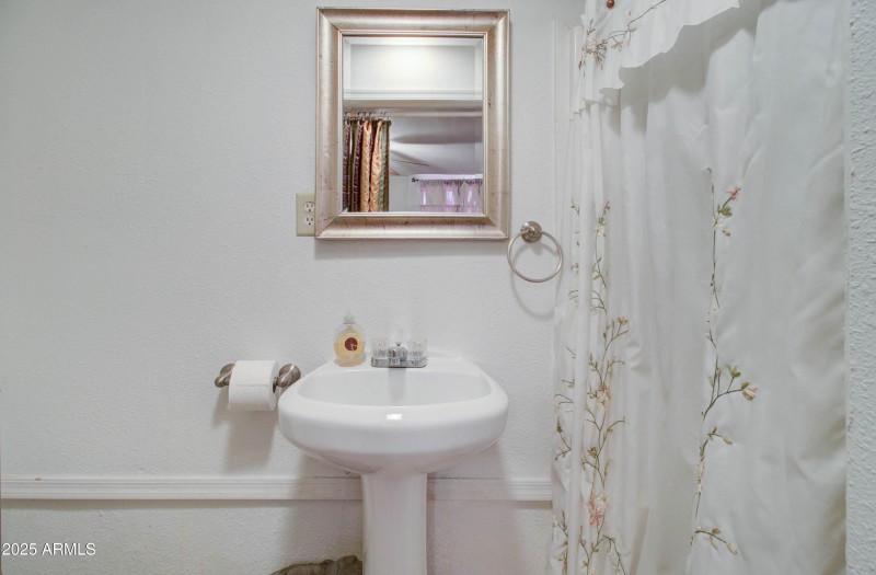 5846 Grover Canyon Rd-36