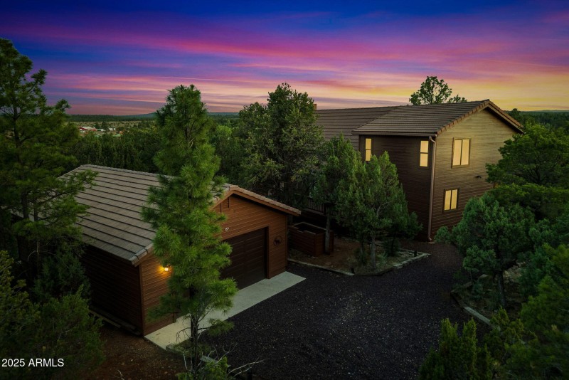 2781AirParkDr-Overgaard-AZ-Twilights-1