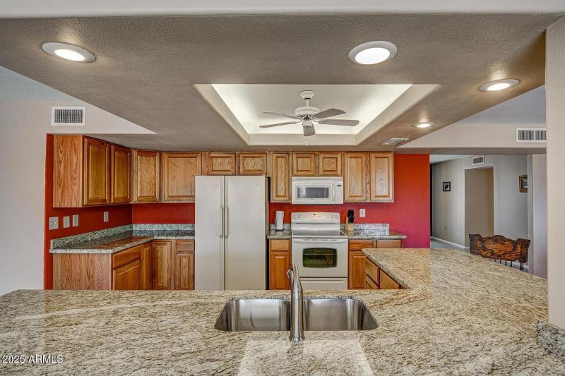 5) 59637-6866fdcf5b793