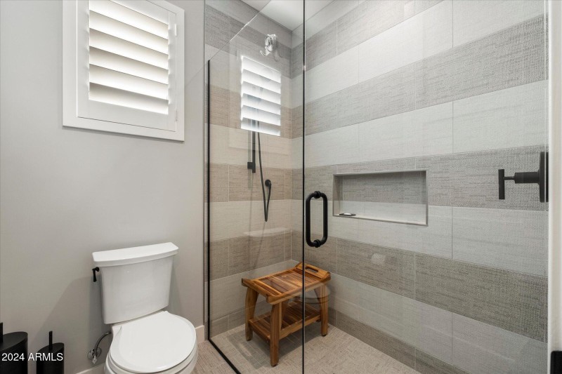 In-Law Suite Walk in Shower