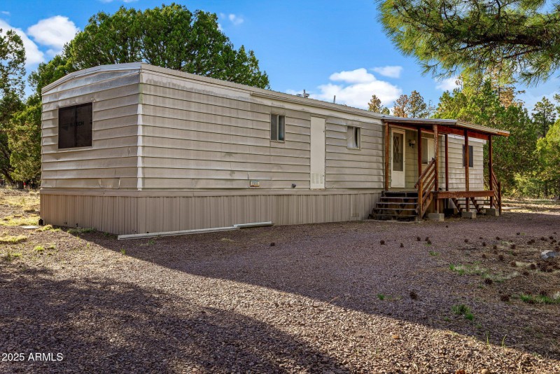 Mothers-n-law quarters