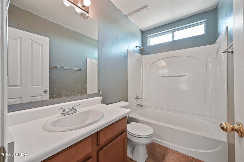 ocupix-9233EN1153-22