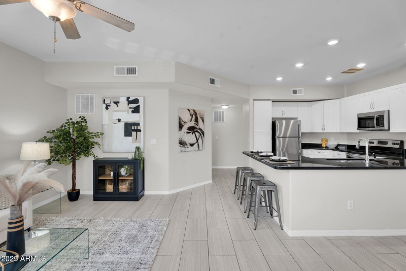 8-web-or-mls-Gilbert-6