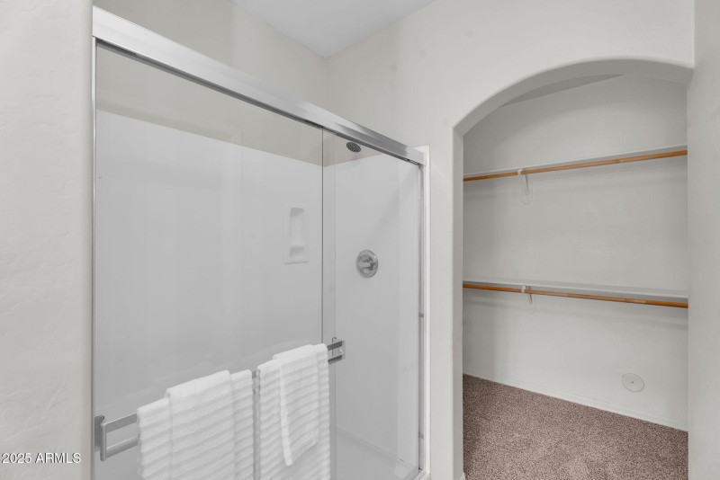 27-web-or-mls-Gilbert-28