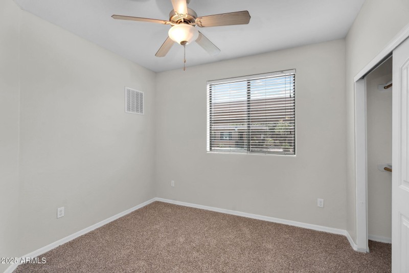 31-web-or-mls-Gilbert-17