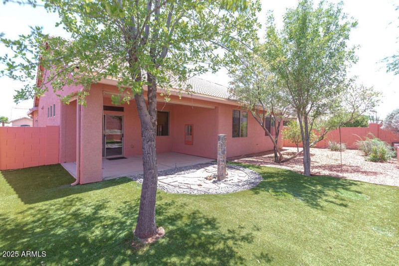 2714StonehengeDrive-3-3