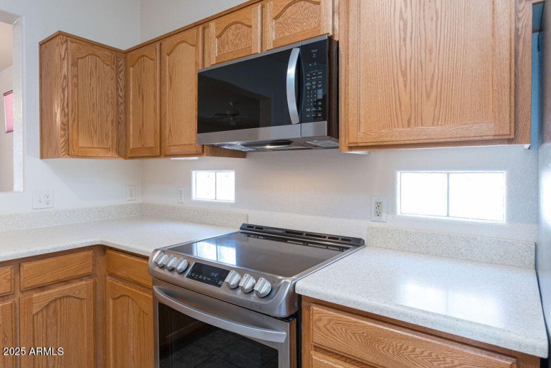 2714StonehengeDrive-32