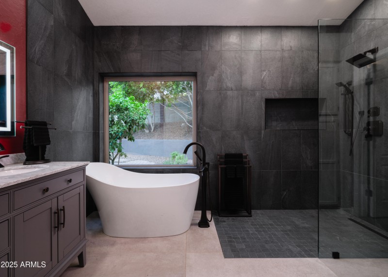 2022 Renovated Primary Bathroom