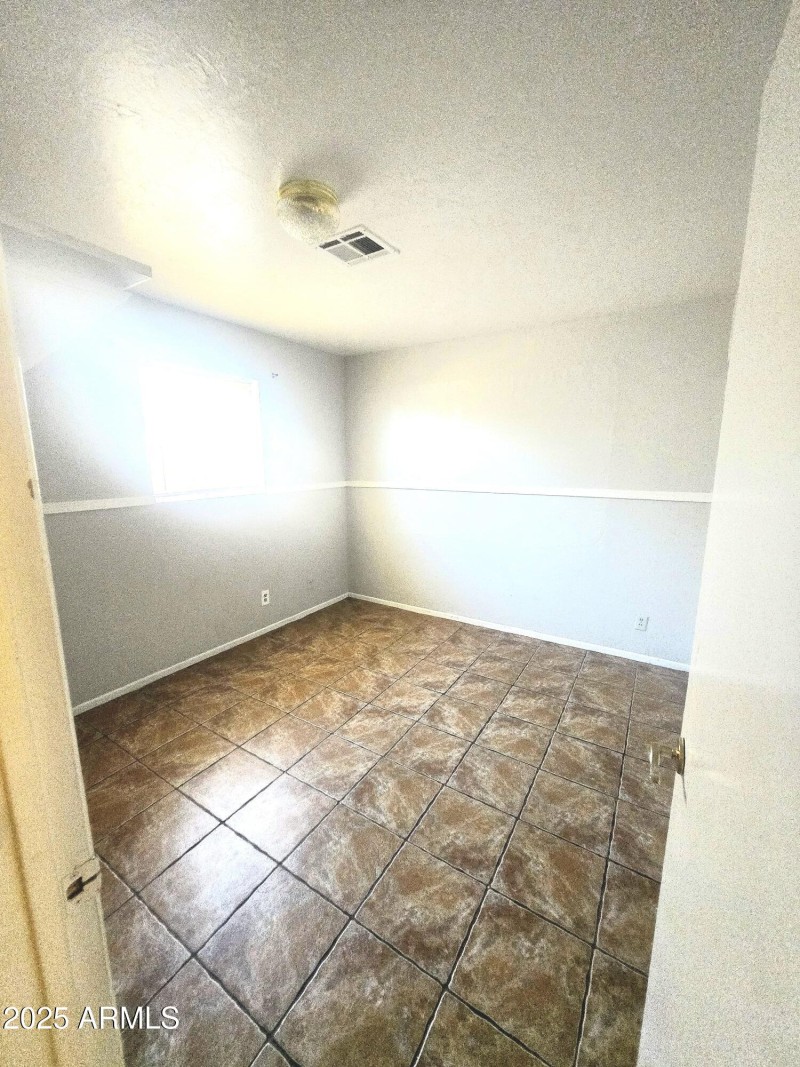 682f1596-4129-45e0-8fde-64392642da62