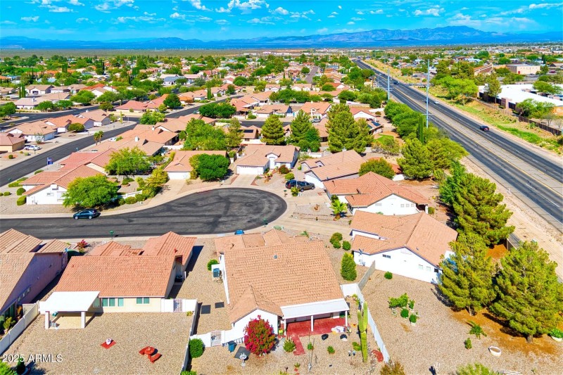 062091-2886 Softwind Court