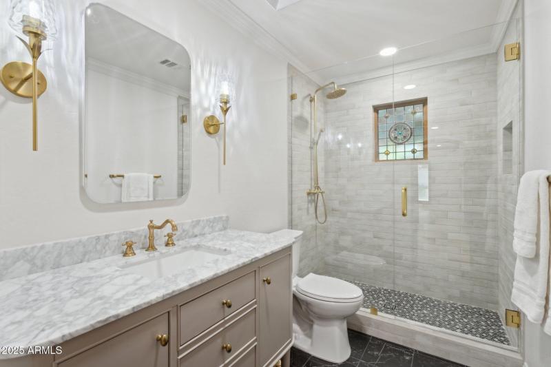 41-web-or-mls-230-w-morten-ave