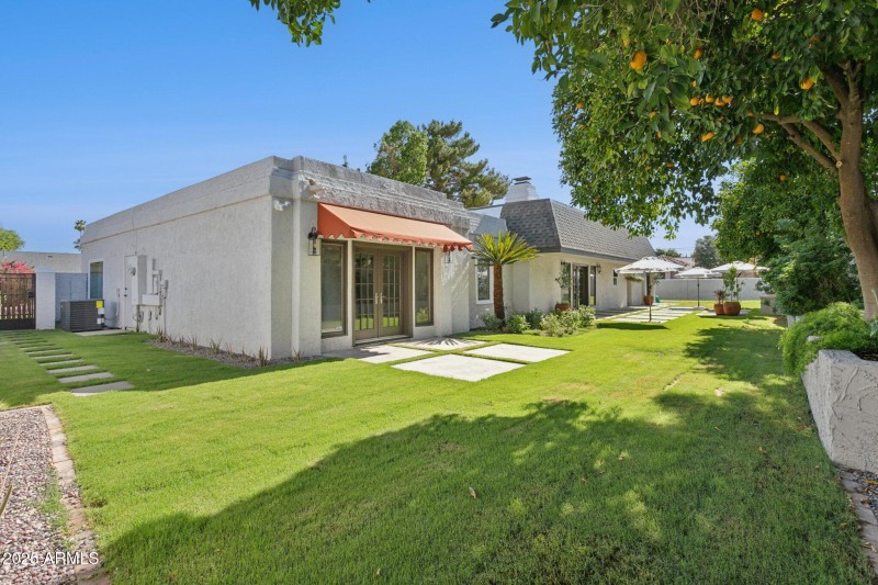 54-web-or-mls-230-w-morten-ave