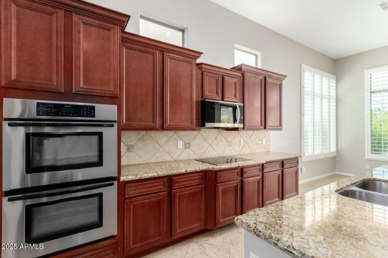 20250411175505513743000000-o