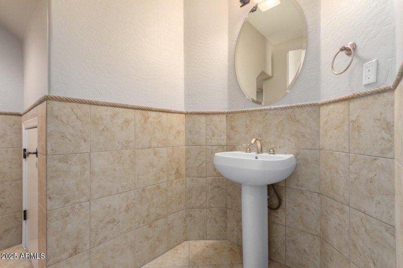 20250411175516406116000000-o