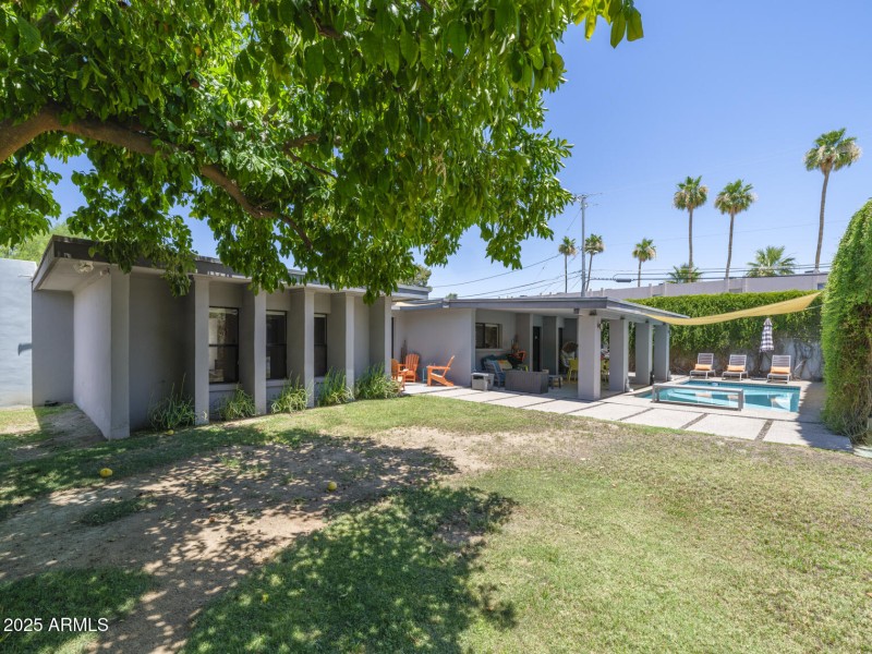 513 E Rose Lane, Phoenix, AZ 85012