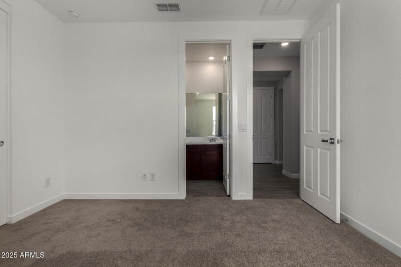 Bedroom 2 Ensuite Bathroom