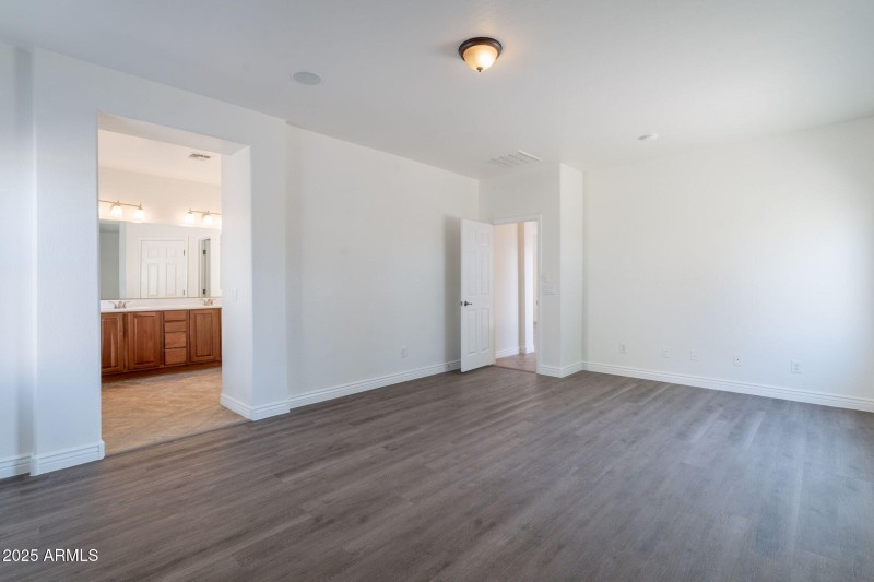 18-web-or-mls-Gleneagle-18