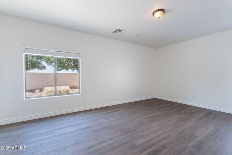 20-web-or-mls-Gleneagle-20