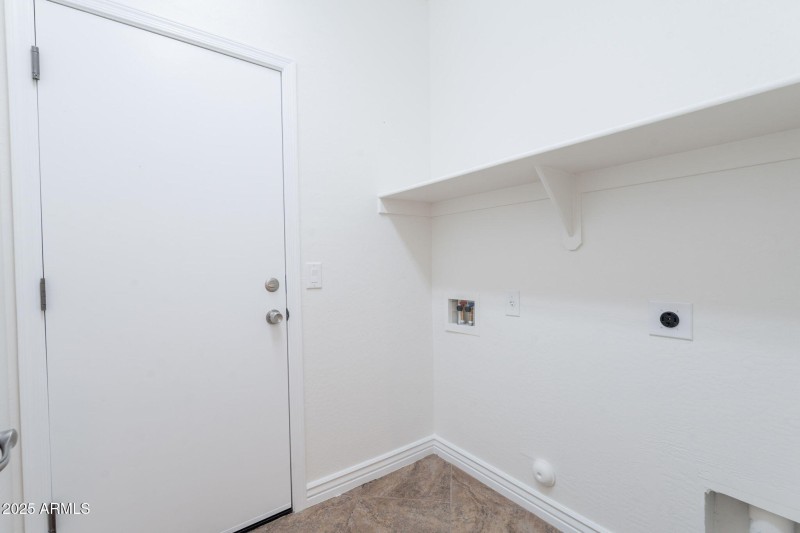 32-web-or-mls-Gleneagle-32