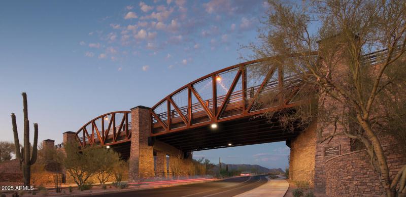 mb_03_Bridge_at_Night