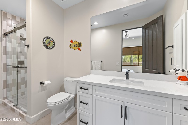 Ensuite Guest Bathroom