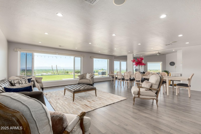 Formal Living / Dining