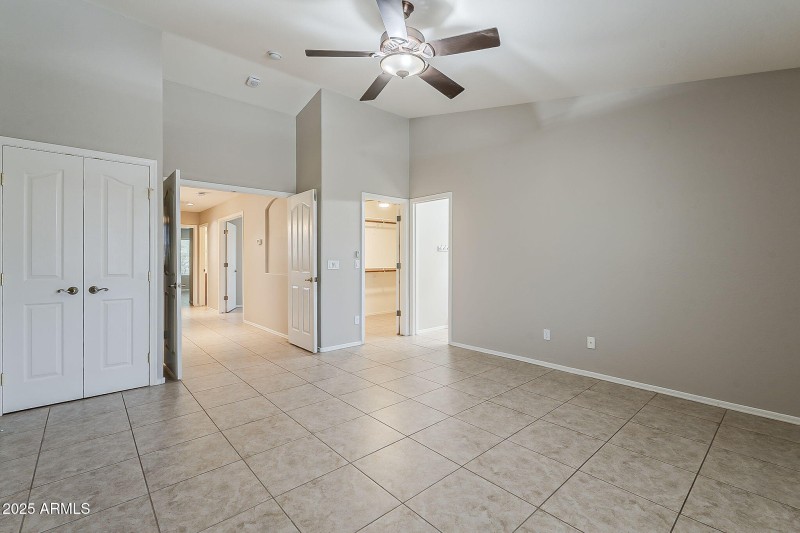 16-web-or-mls-Golden Ct-16