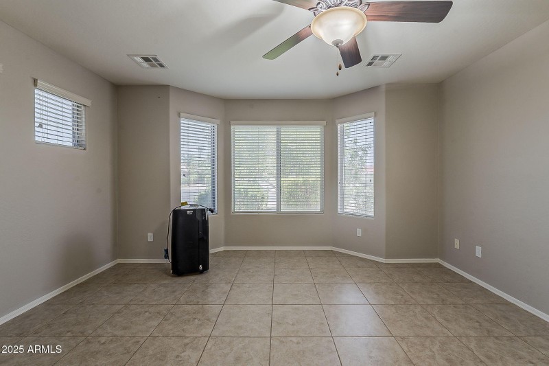 29-web-or-mls-Golden Ct-29