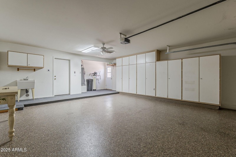 32-web-or-mls-Golden Ct-32