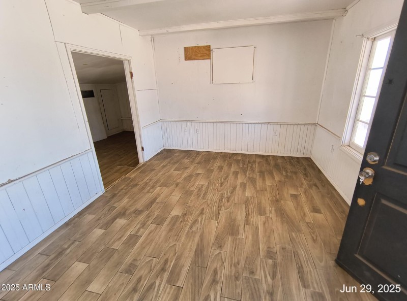 6dfeb0f6-14d9-4aad-929f-4d5614469df2(1)