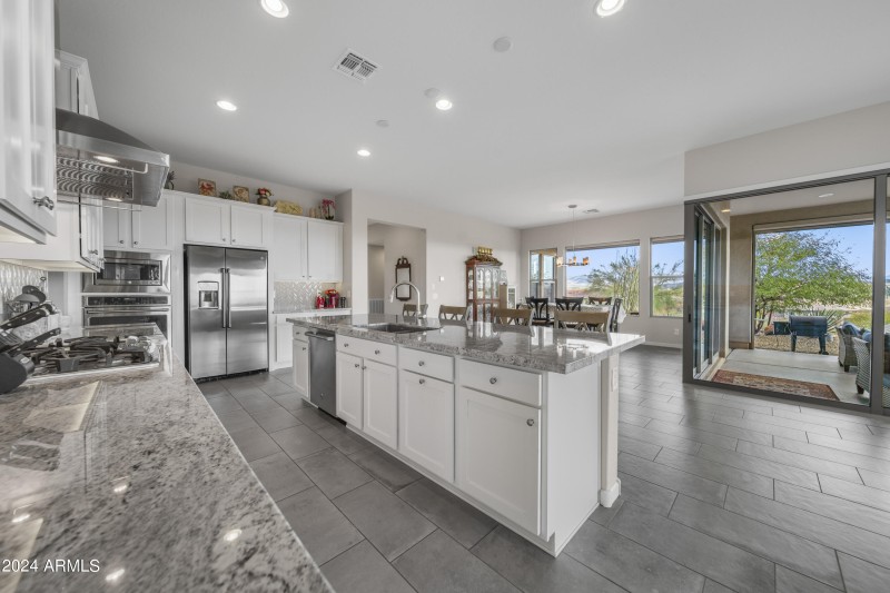 3686 Stampede Dr-00041