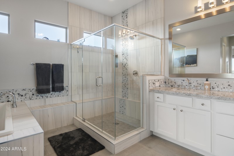 3686 Stampede Dr-00033