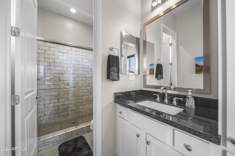 3686 Stampede Dr-00046