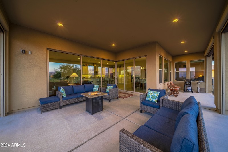 3686 Stampede Dr-00062