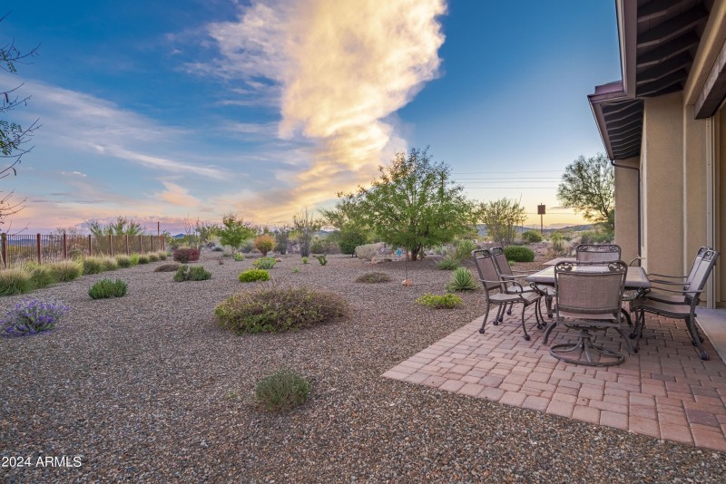 3686 Stampede Dr-00063