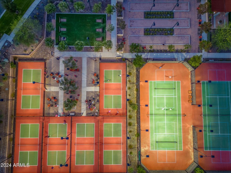 42-web-or-mls-WR Hone-09