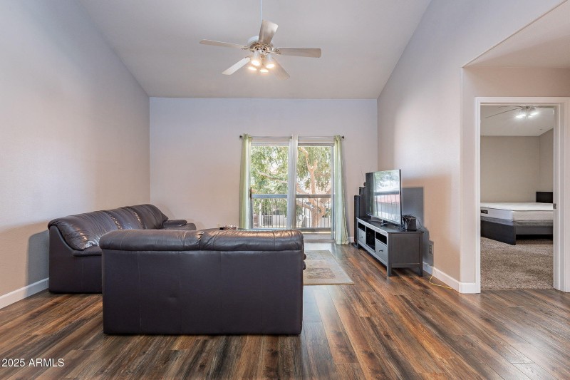 12-web-or-mls-22nd-12