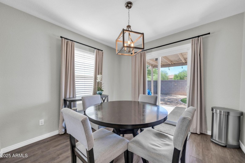 15781 W Watson Ln-10