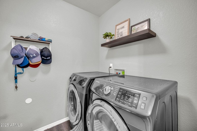 15781 W Watson Ln-22