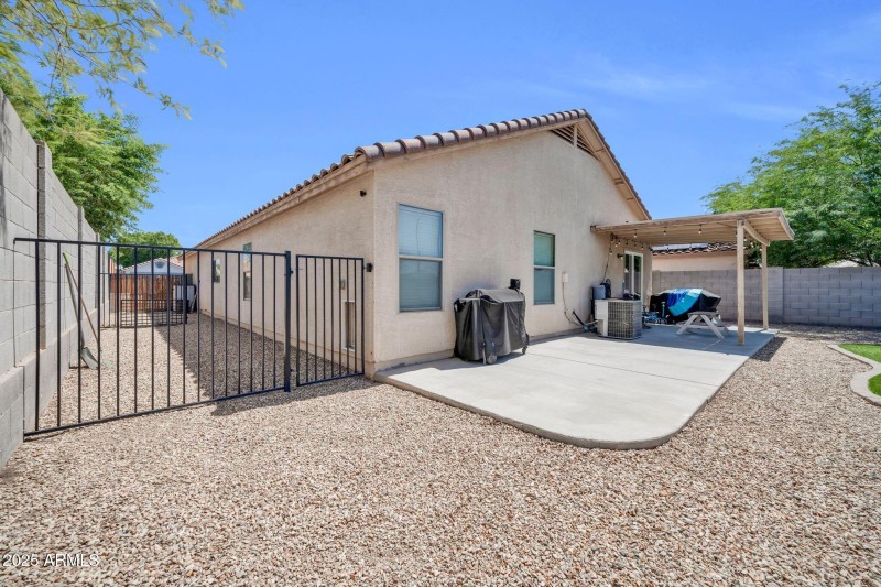 15781 W Watson Ln-34