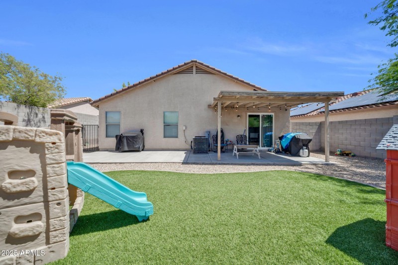 15781 W Watson Ln-36