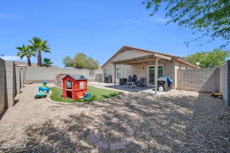 15781 W Watson Ln-37