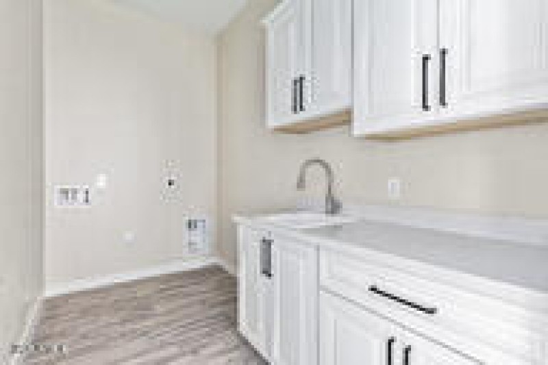 e7b21afa7bbe561d12ab46a2d0c30e19