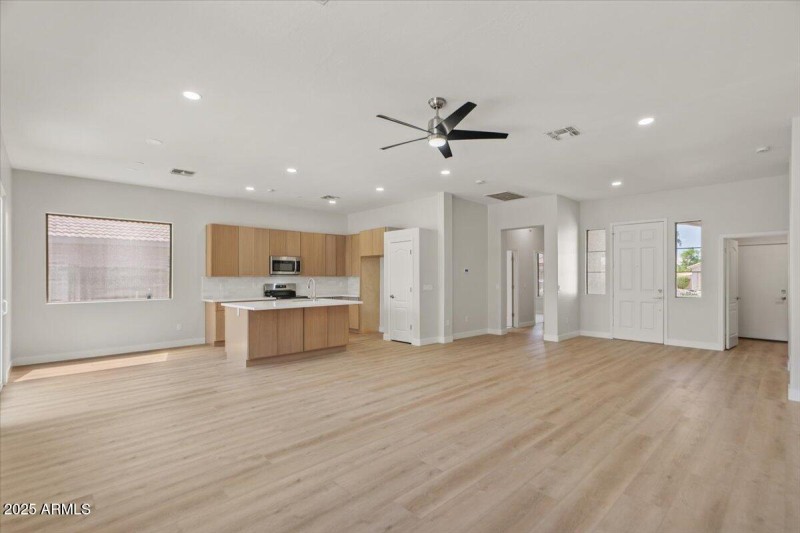 07-Living Room and Kitchen