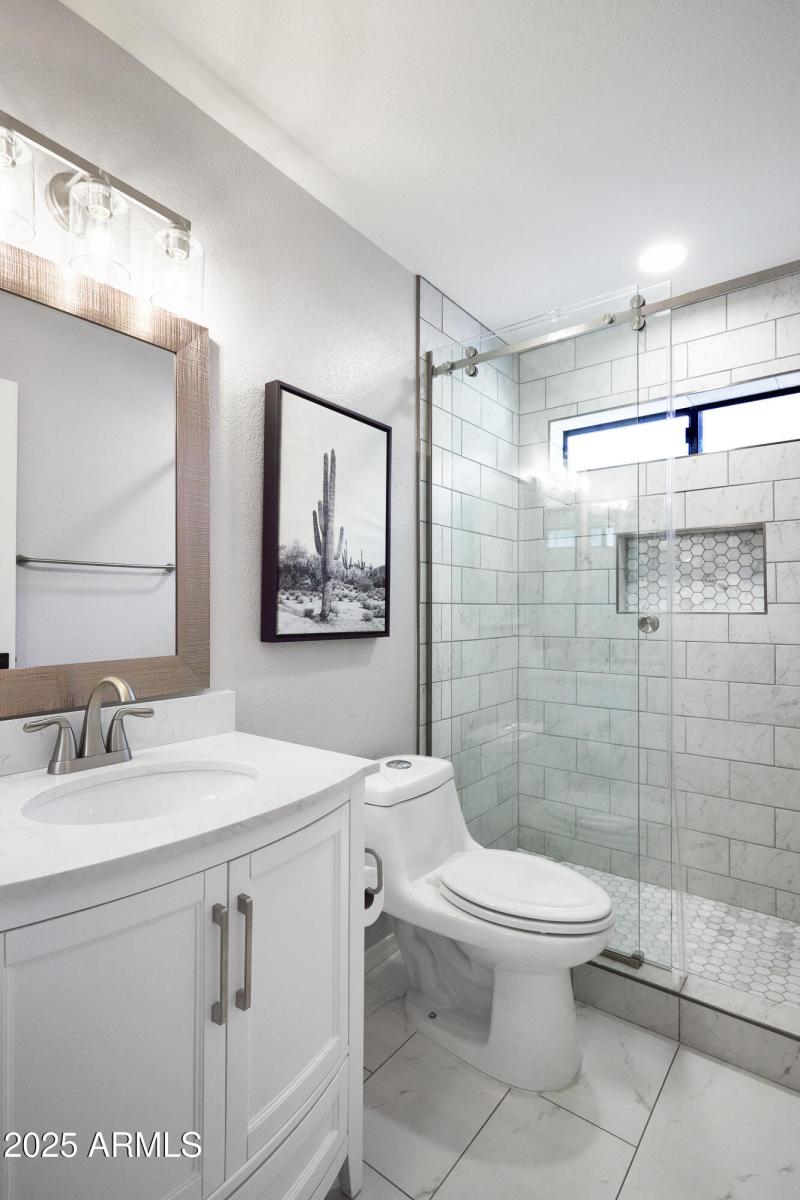 PropertyImageCo_5921ESandraTerrace_WEB-2