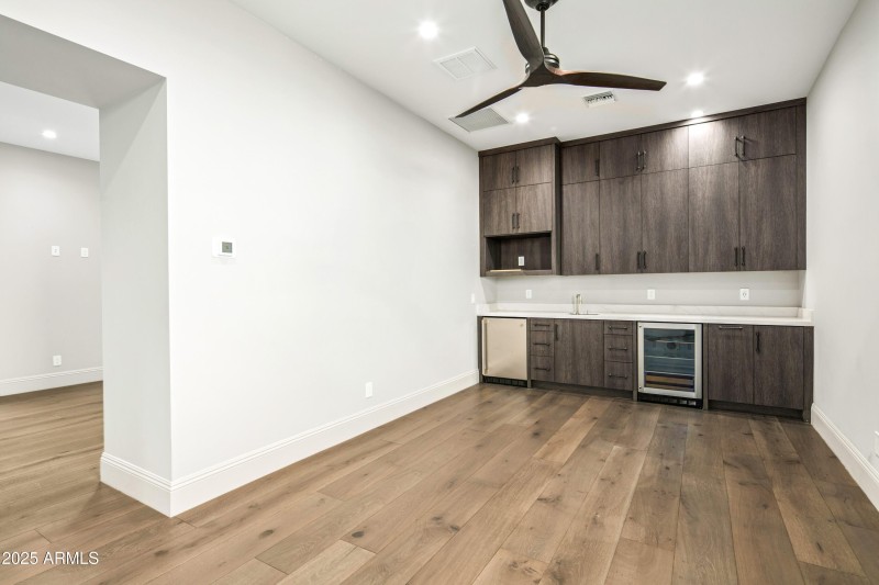 Guest House Kitchenette