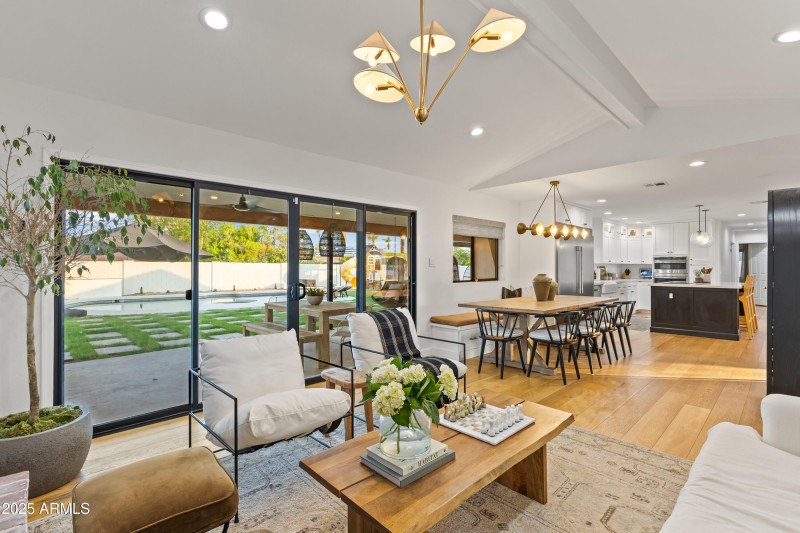 7539 E Corrine Rd-24