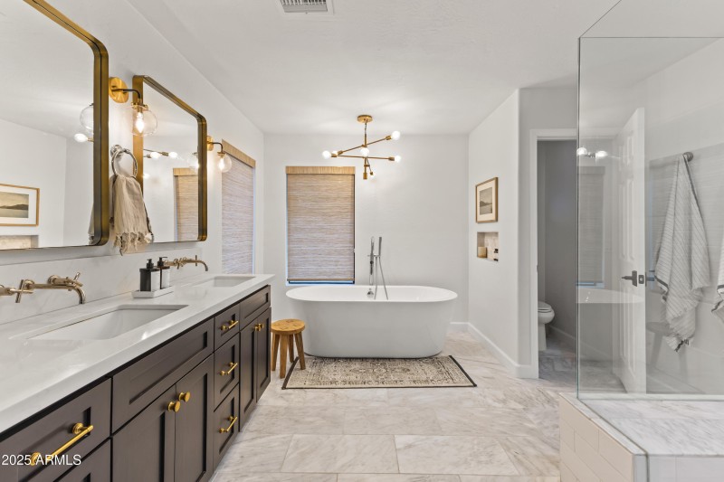 7539 E Corrine Rd-30