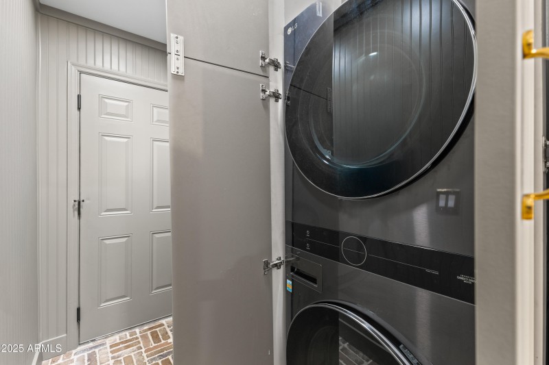 7539 E Corrine Rd-47