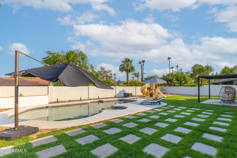 7539 E Corrine Rd-54